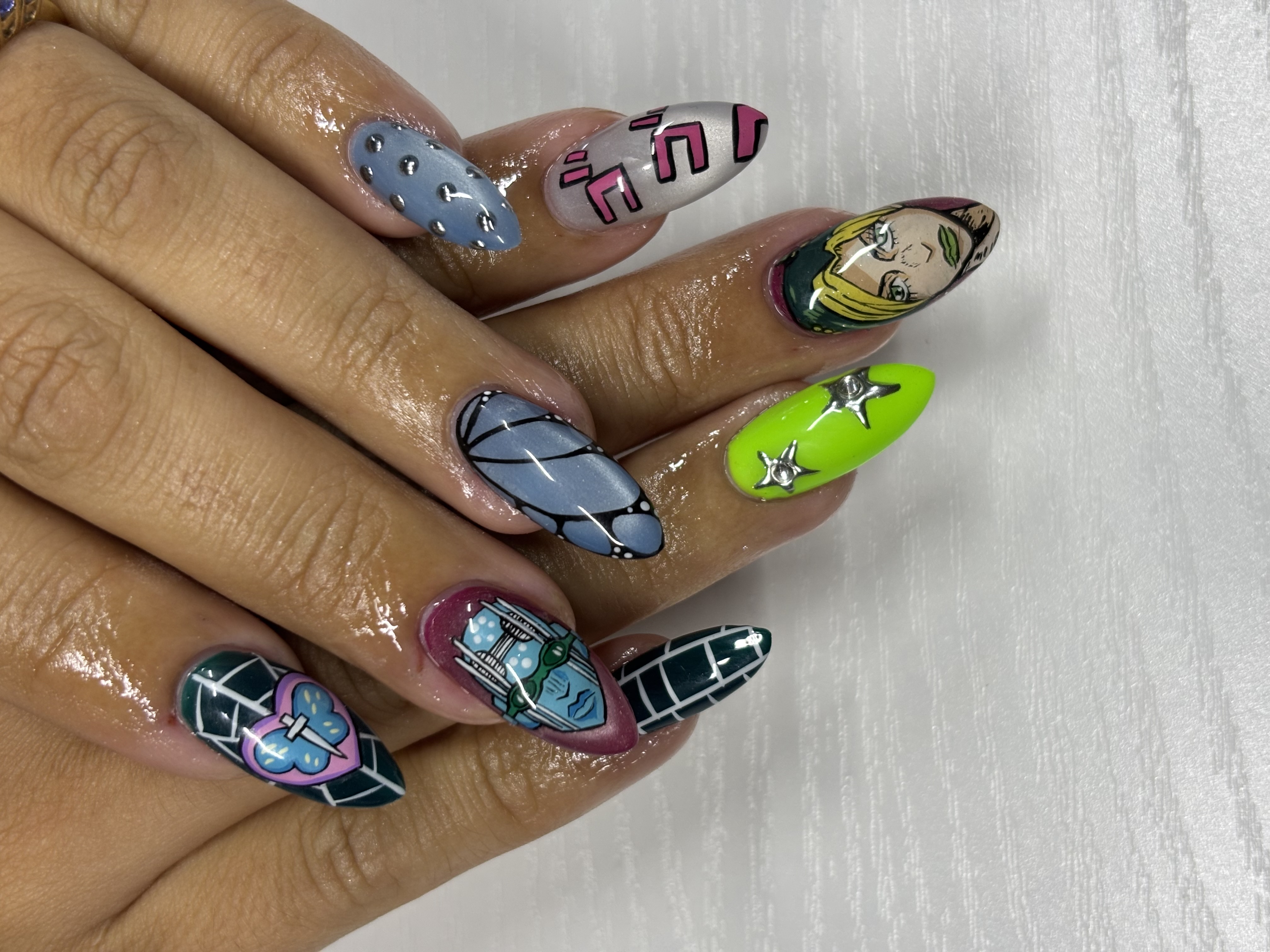 Weebtrashbeauty gallery work